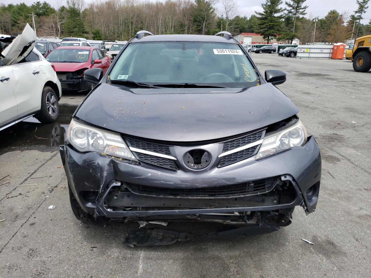 2015 Toyota Rav4 Le vin: JTMBFREV5FJ048869