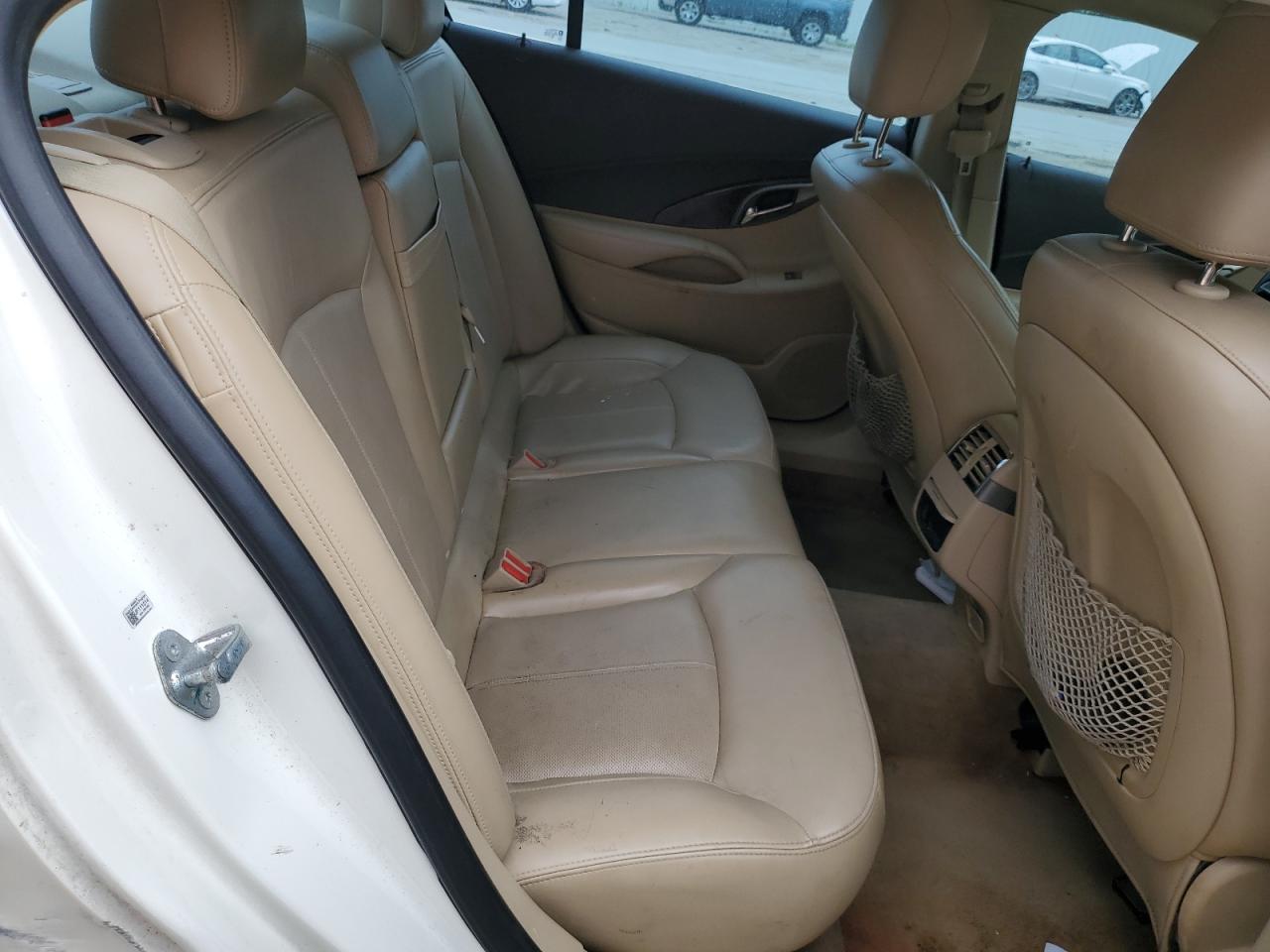 1G4GE5ED8BF375090 2011 Buick Lacrosse Cxs