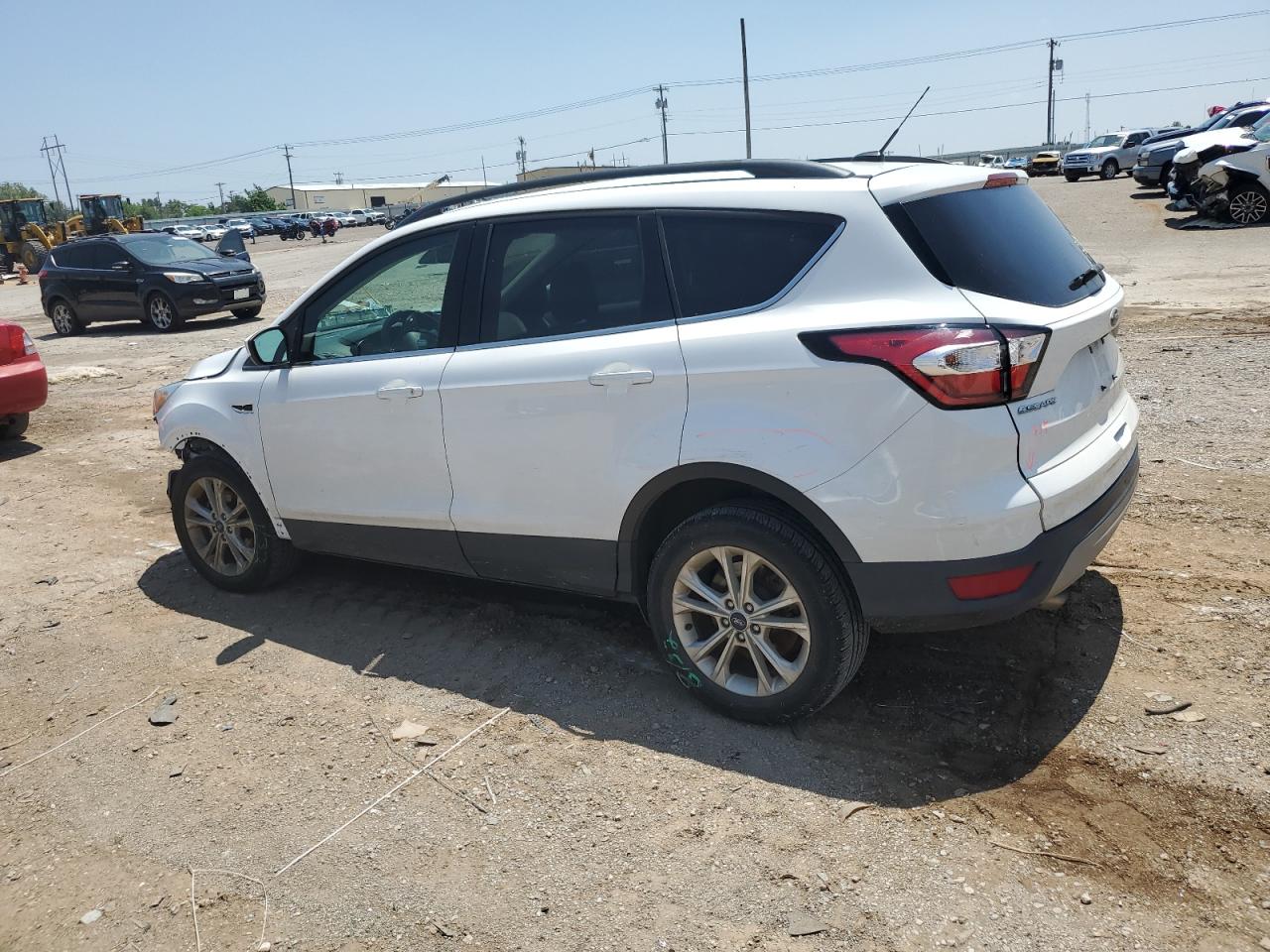 1FMCU0GD8JUD07495 2018 Ford Escape Se