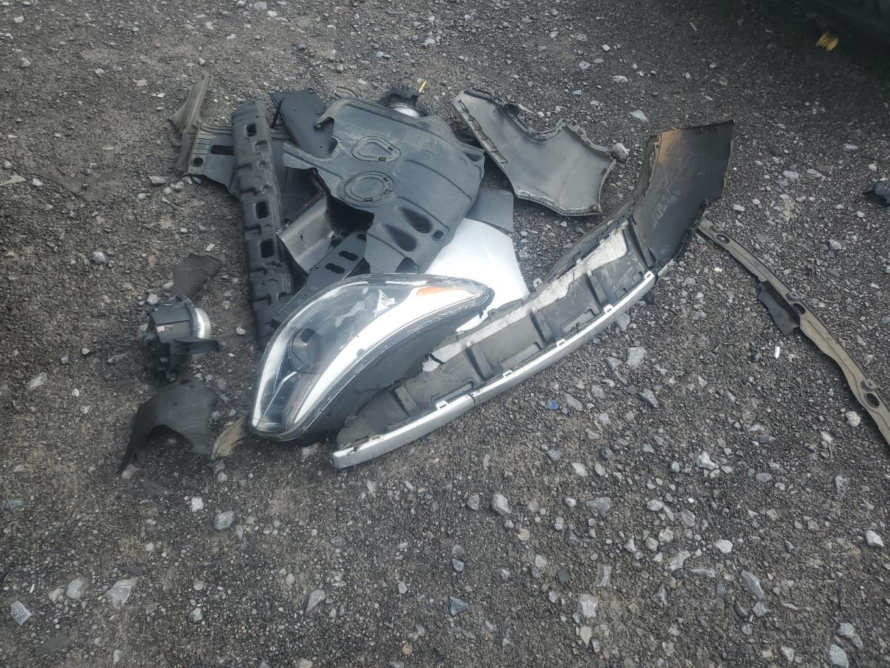 KNDJP3A54J7600055 2018 Kia Soul +