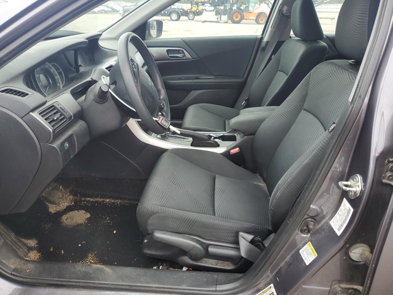 1HGCR2F32FA272098 2015 Honda Accord Lx