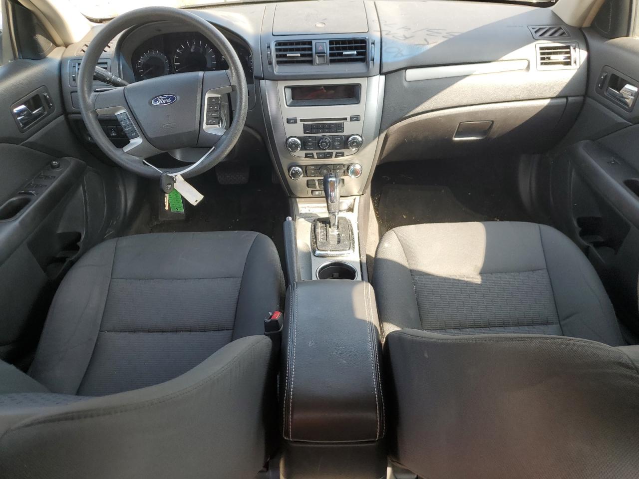 3FAHP0HA7BR331470 2011 Ford Fusion Se