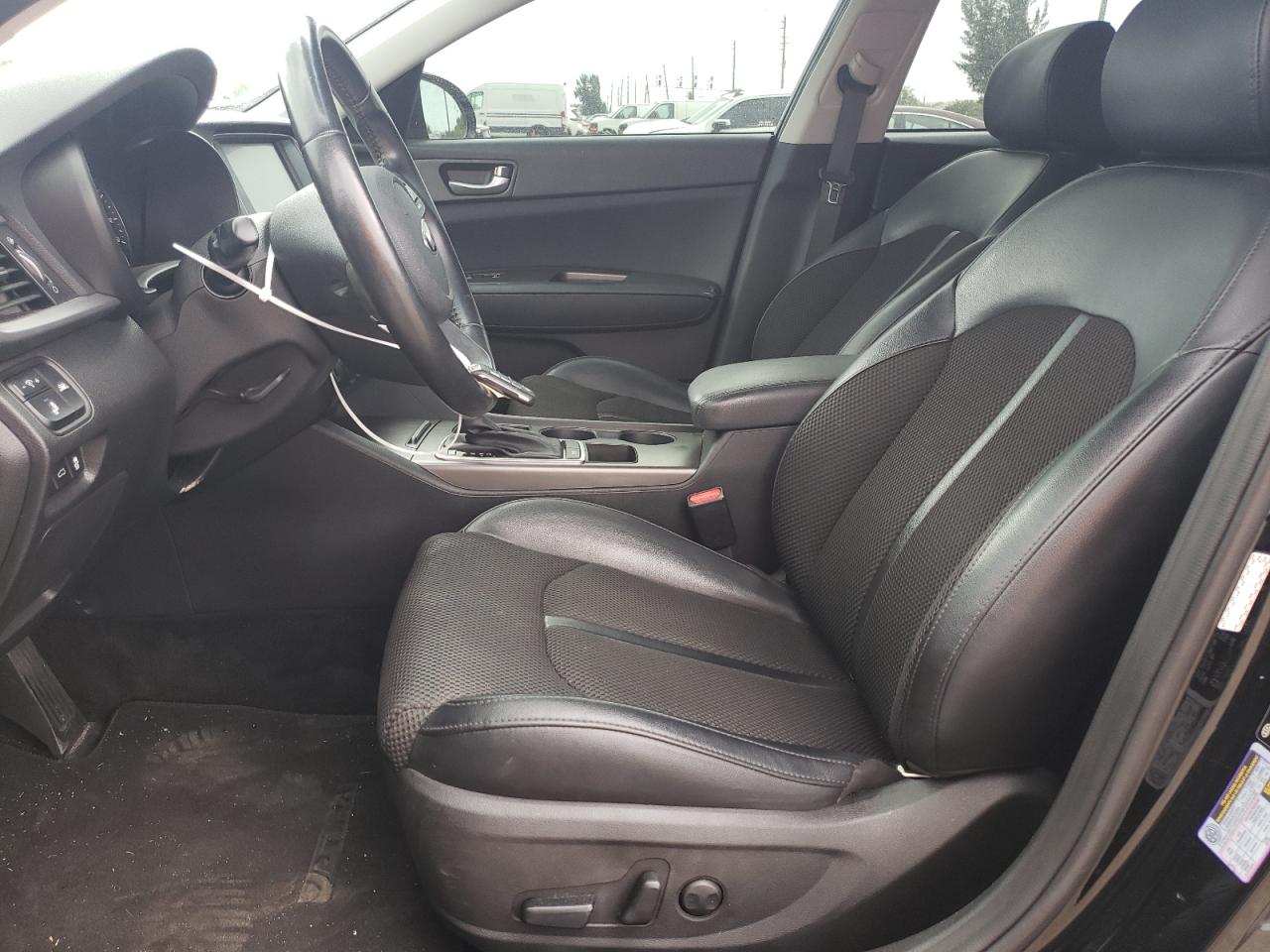 5XXGT4L34LG403288 2020 Kia Optima Lx