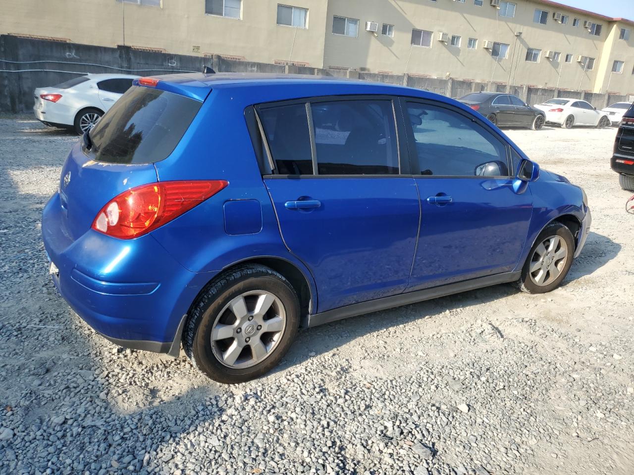 3N1BC13E59L477748 2009 Nissan Versa S