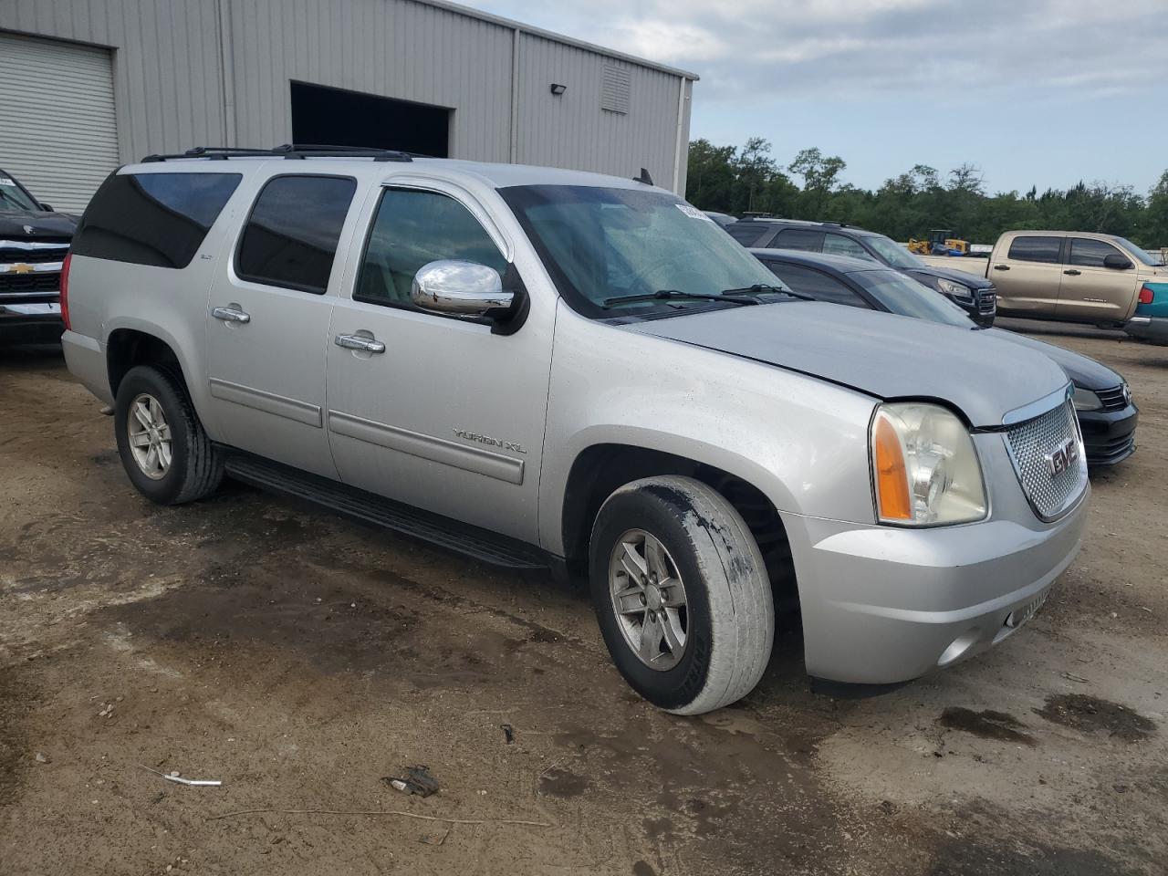 1GKS1KE03DR298995 2013 GMC Yukon Xl C1500 Slt