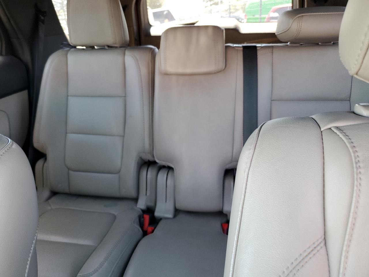 1FM5K8D87DGC28018 2013 Ford Explorer Xlt