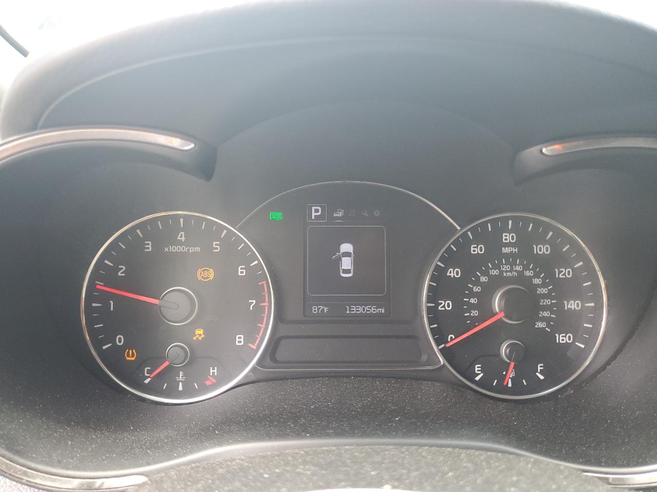 3KPFL4A70HE135812 2017 Kia Forte Lx