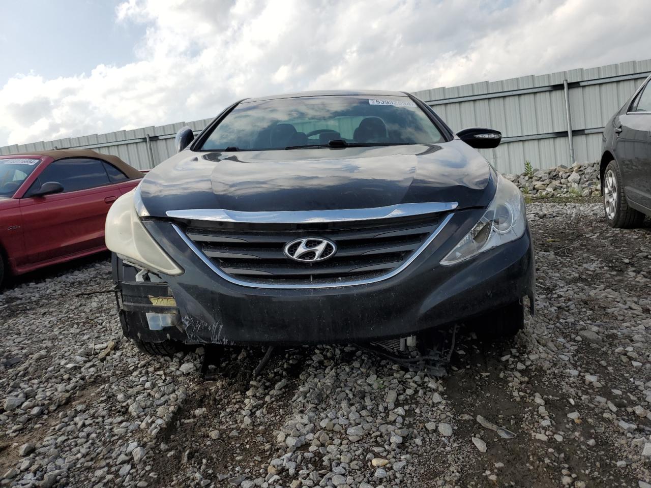 2014 Hyundai Sonata Gls vin: 5NPEB4AC3EH893128