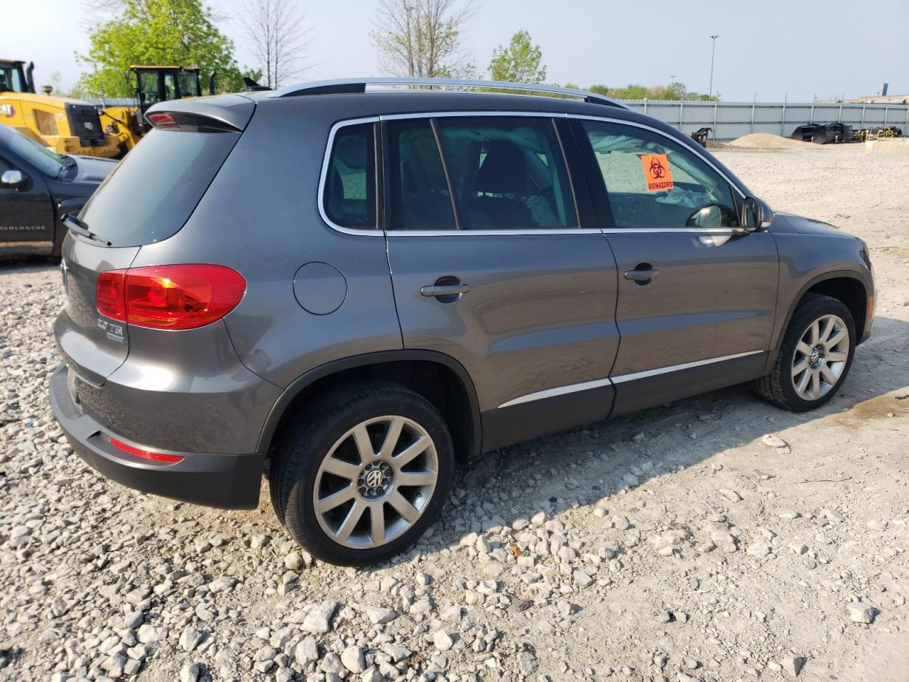 WVGBV7AX0DW012081 2013 Volkswagen Tiguan S