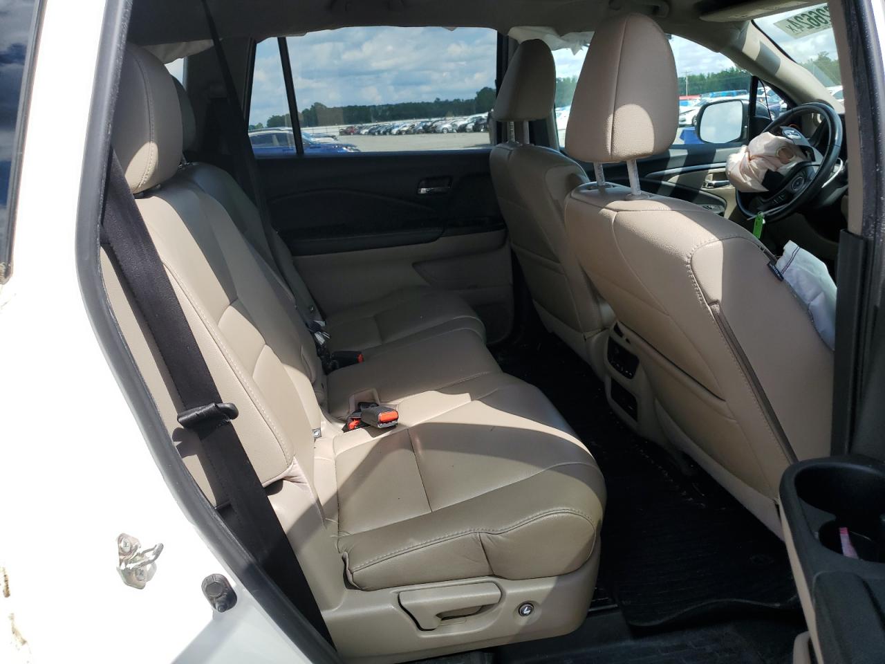 5FNYF5H58HB016426 2017 Honda Pilot Exl