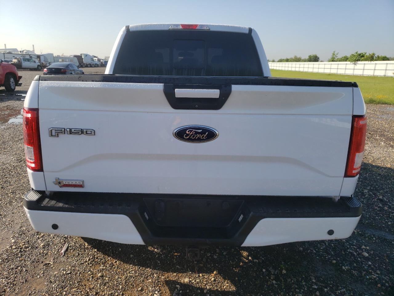 1FTEW1EF4HKC70680 2017 Ford F150 Supercrew