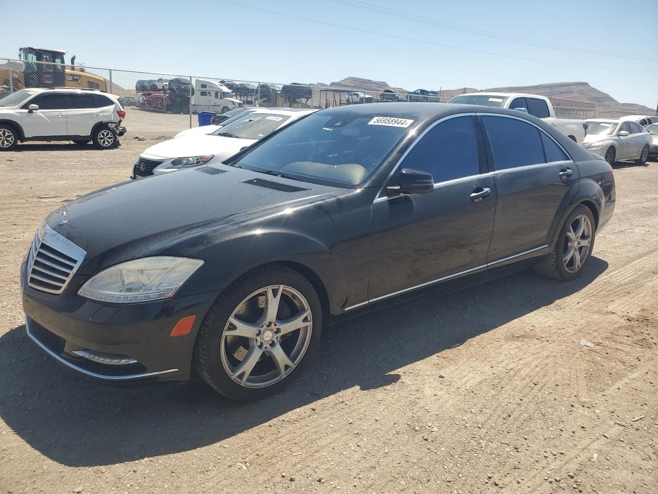 2013 Mercedes-Benz S 550 vin: WDDNG7DB0DA497918