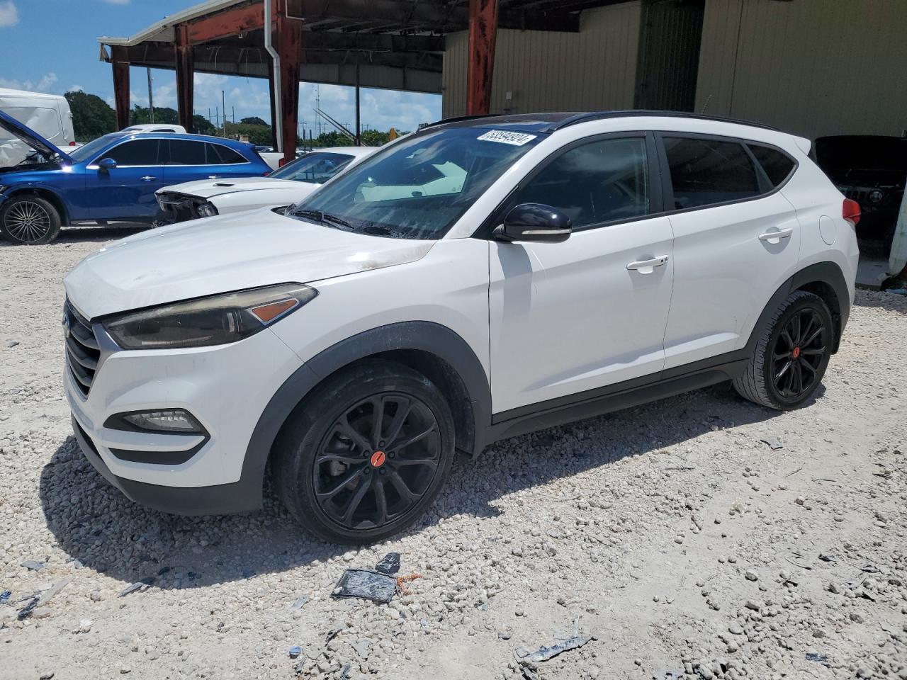 KM8J33A20HU536766 2017 Hyundai Tucson Limited