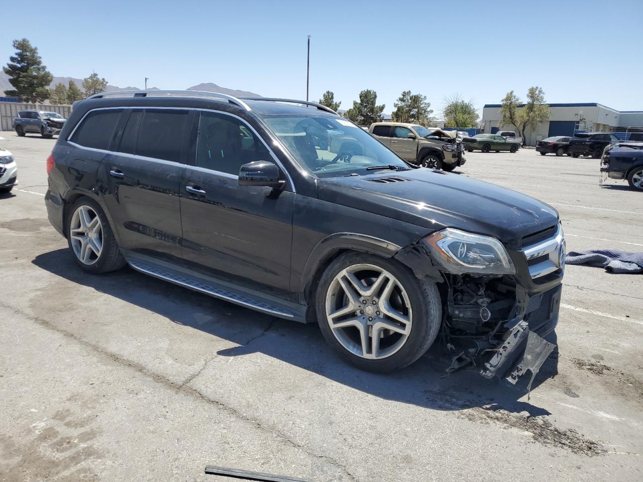 4JGDF7DE0FA443794 2015 Mercedes-Benz Gl 550 4Matic