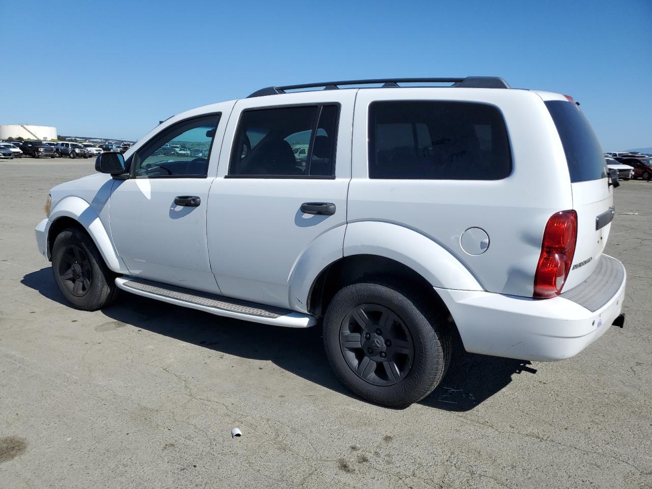 1D8HB38N07F566666 2007 Dodge Durango Sxt