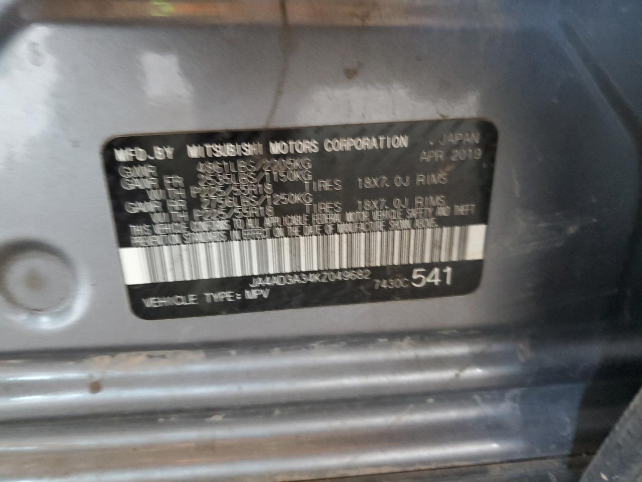 JA4AD3A34KZ049682 2019 Mitsubishi Outlander Se