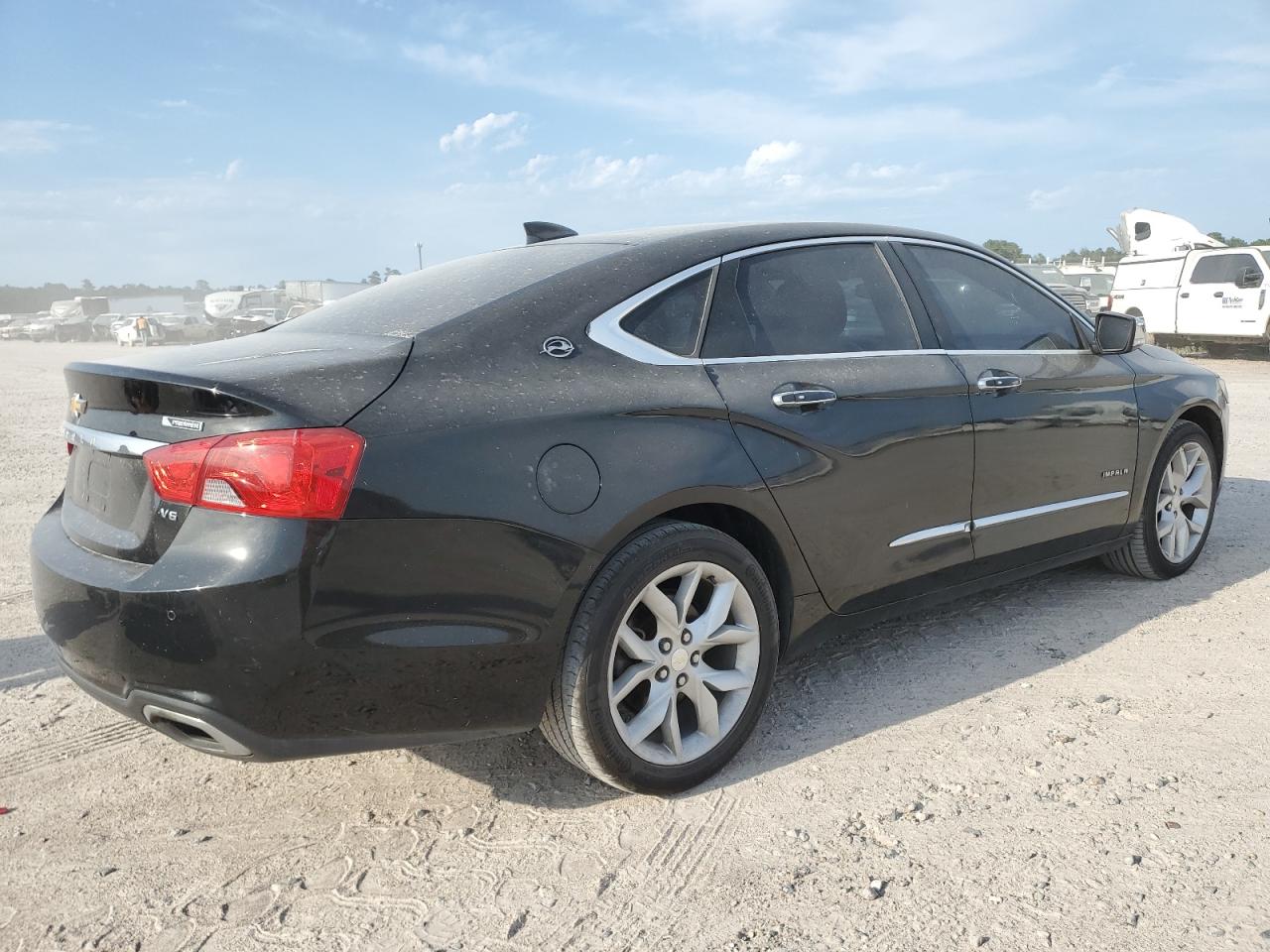 2G1125S33J9166998 2018 Chevrolet Impala Premier