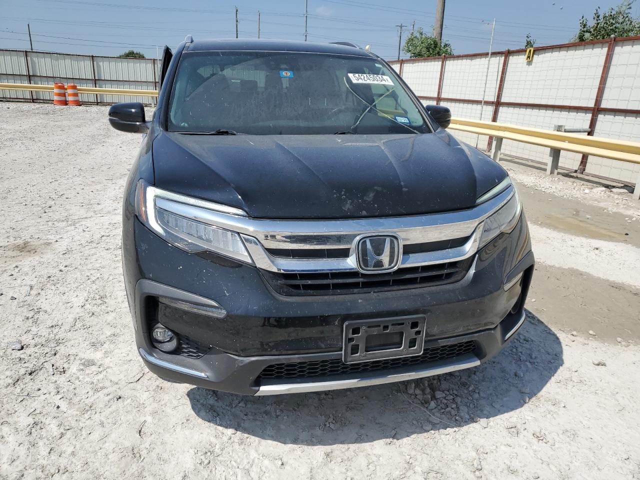 5FNYF6H02KB005939 2019 Honda Pilot Elite