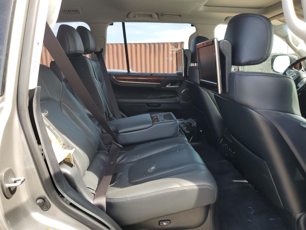 JTJDY7AX8L4318537 2020 Lexus Lx 570