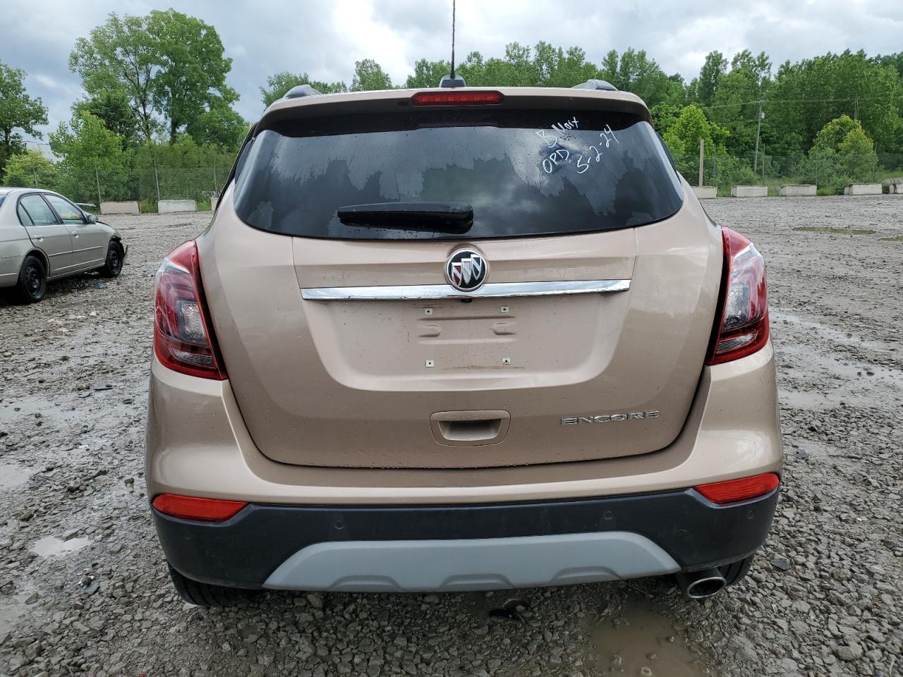 KL4CJCSM6KB884989 2019 Buick Encore Essence