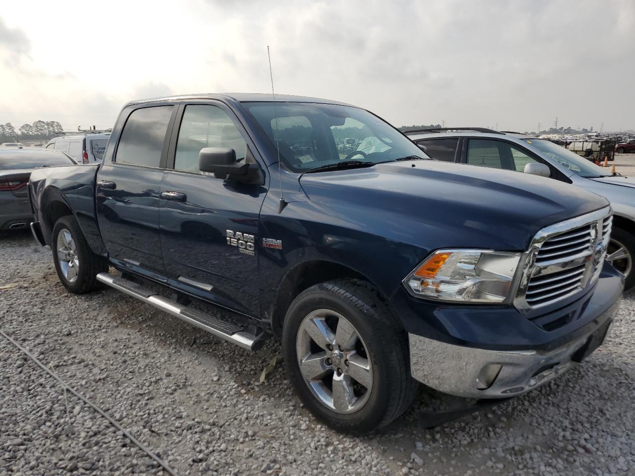 2019 Ram 1500 Classic Slt vin: 1C6RR7LT5KS641526