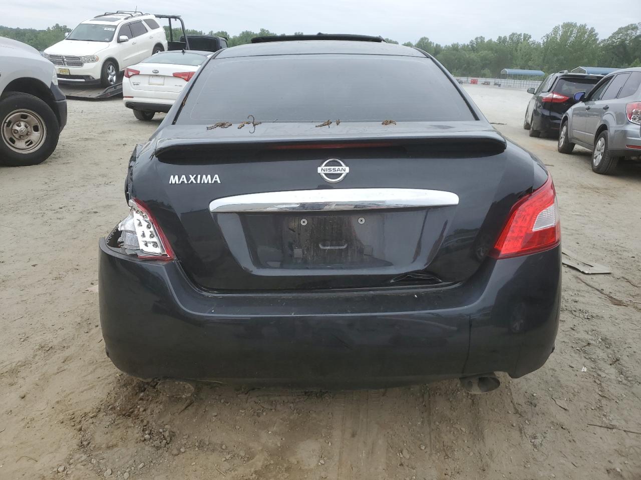 1N4AA5AP8AC864746 2010 Nissan Maxima S