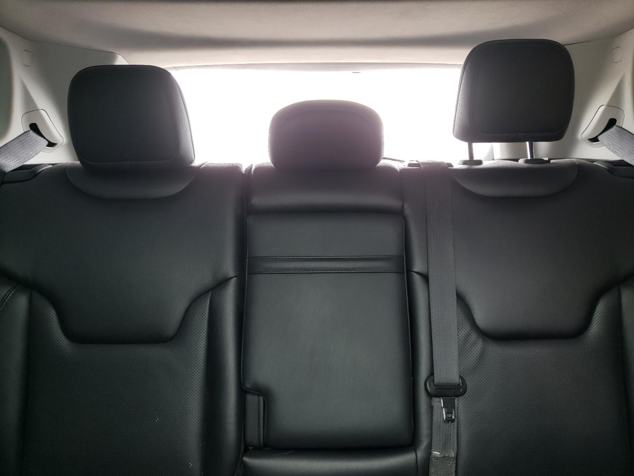 3C4NJDCB1JT199992 2018 Jeep Compass Limited