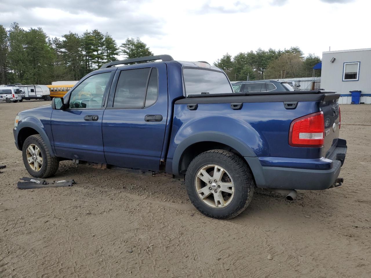 1FMEU51K47UA08141 2007 Ford Explorer Sport Trac Xlt