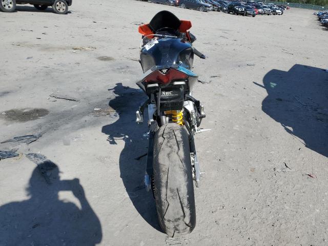 2021 APRILIA RSV4 1100 - ZD4KYUA09MS000021