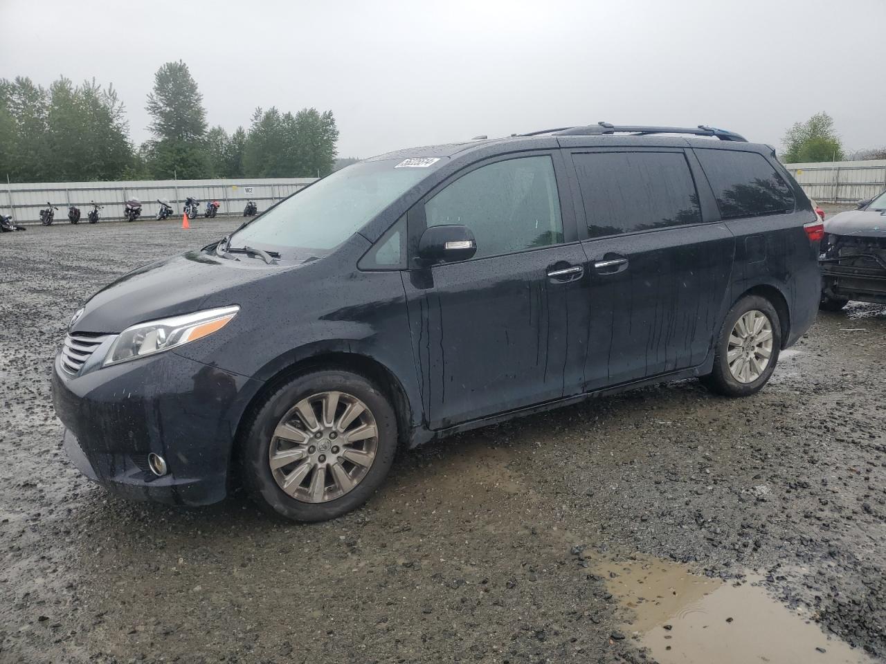 5TDDK3DC9FS126400 2015 Toyota Sienna Xle