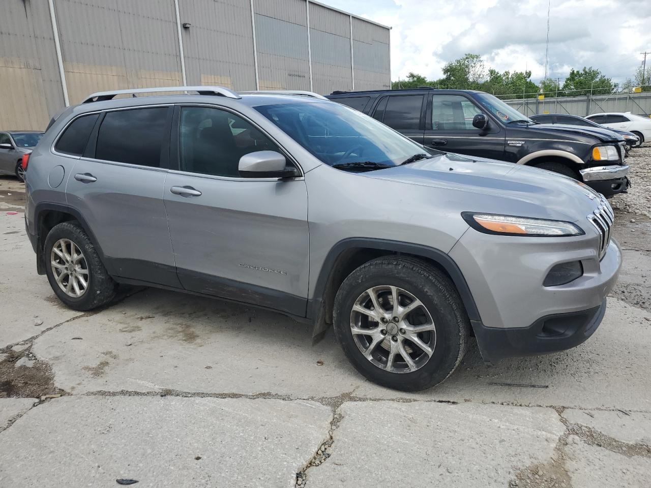 1C4PJMCB0EW247667 2014 Jeep Cherokee Latitude