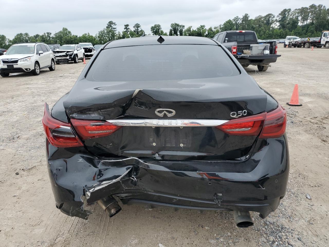 JN1EV7AP0JM352925 2018 Infiniti Q50 Luxe