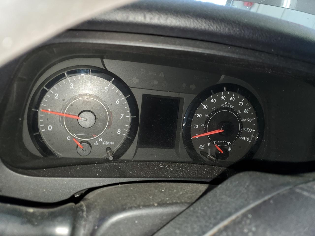 5TDZK3DC3FS571818 2015 Toyota Sienna