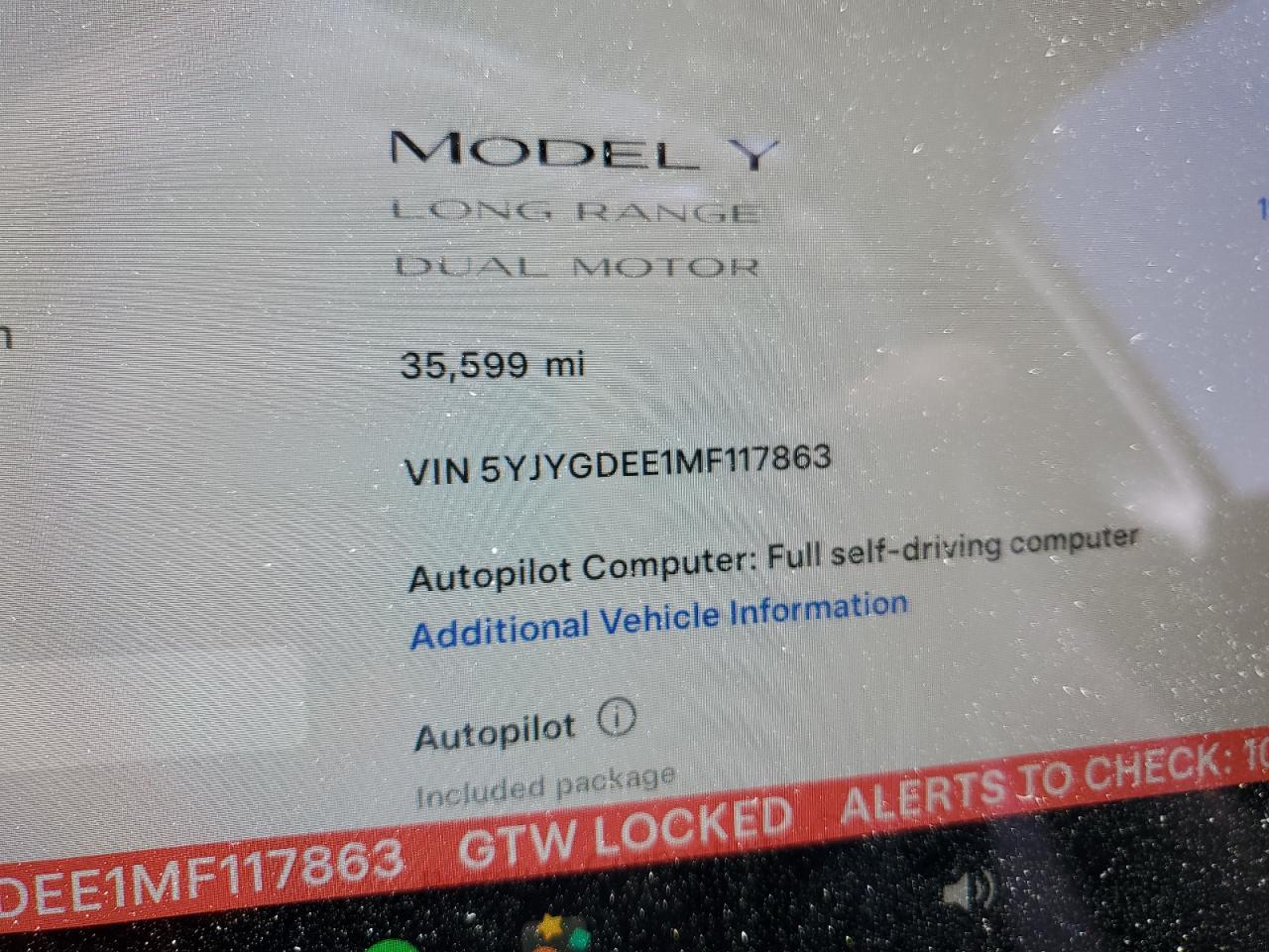 5YJYGDEE1MF117863 2021 Tesla Model Y