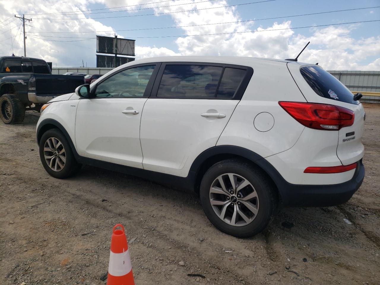 KNDPBCAC6E7628565 2014 Kia Sportage Lx