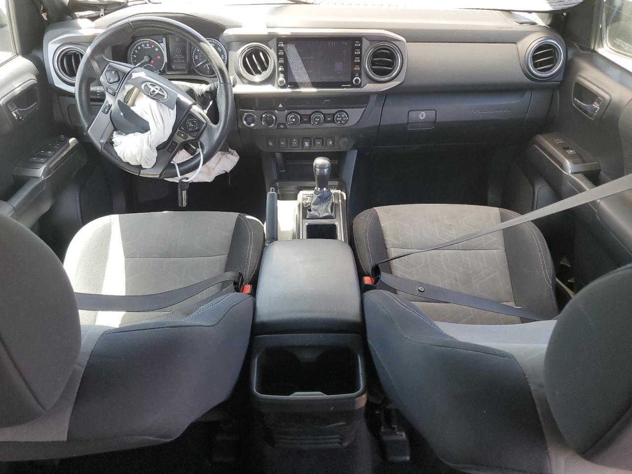 3TMCZ5AN4LM359797 2020 Toyota Tacoma Double Cab