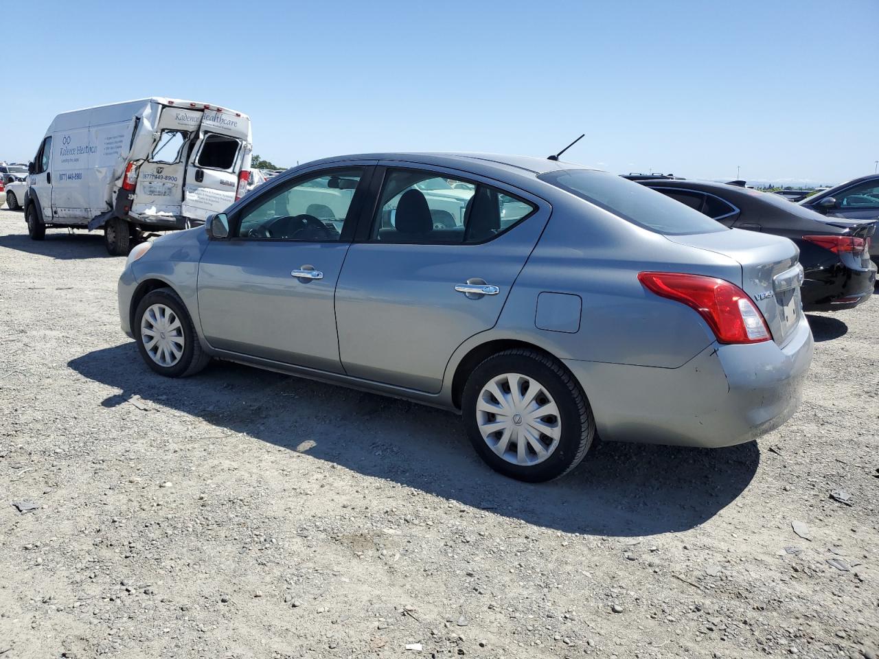 2012 Nissan Versa S vin: 3N1CN7AP7CL904683