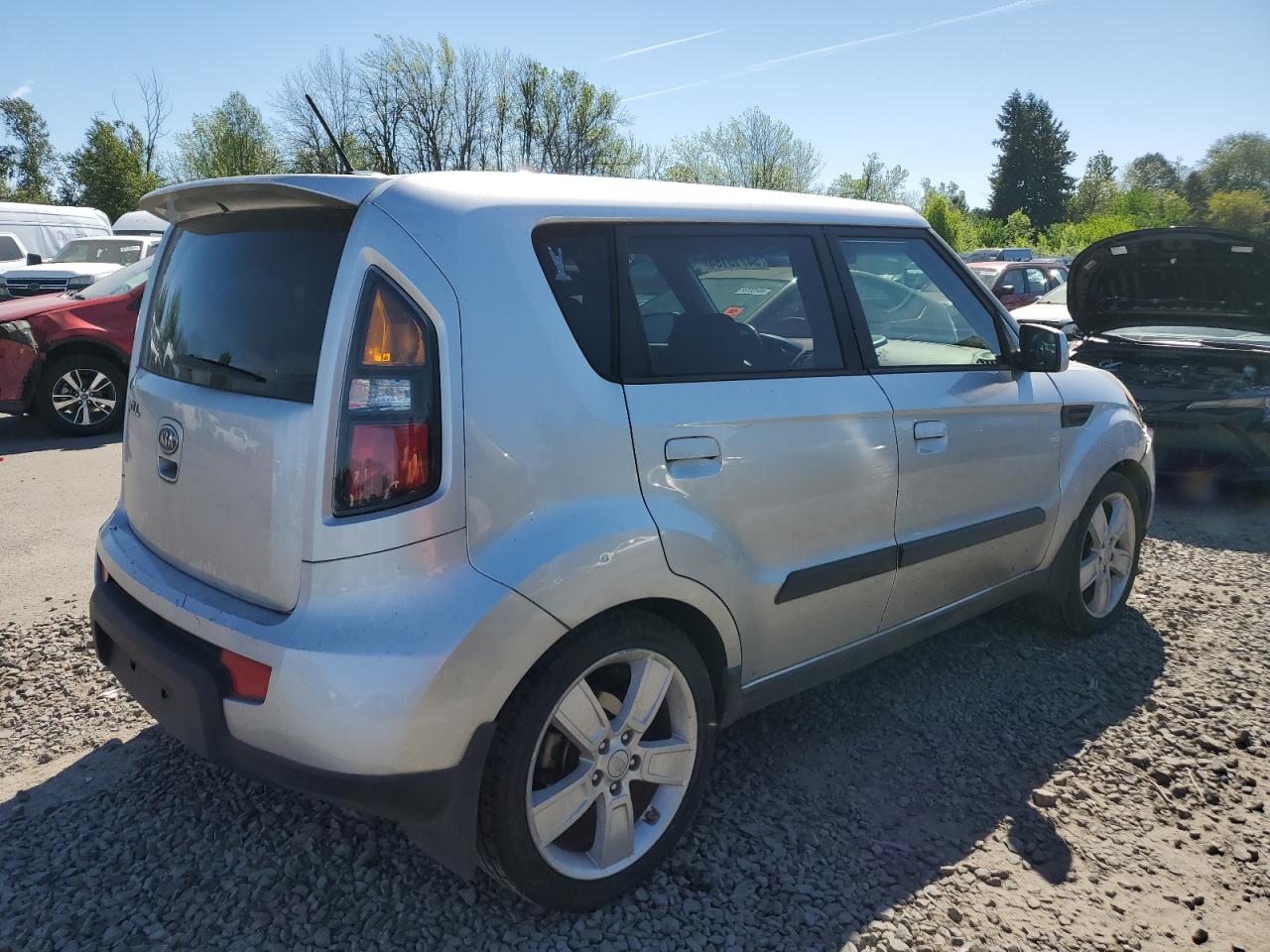 KNDJT2A20A7079556 2010 Kia Soul +