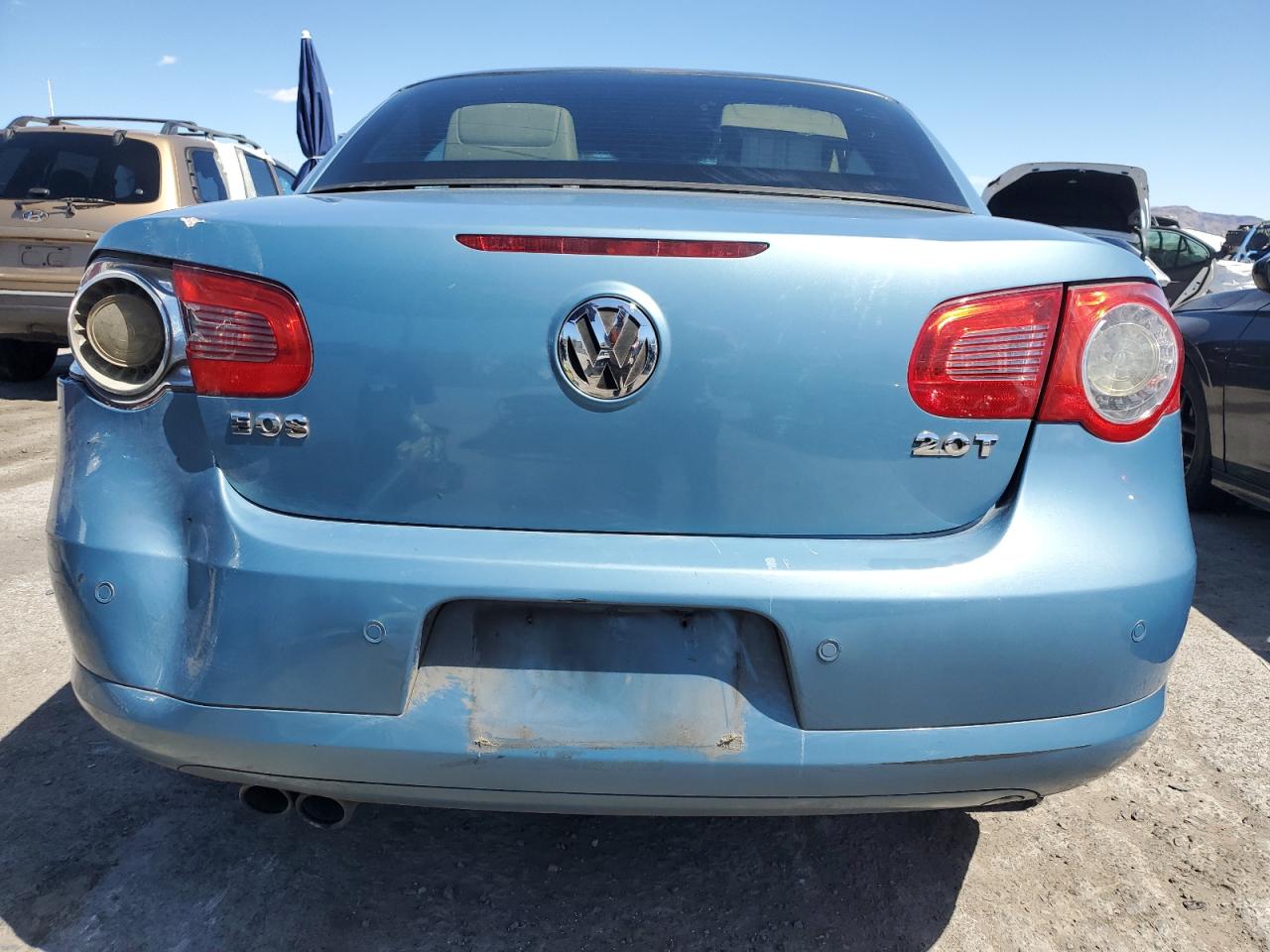 WVWFA71F38V037867 2008 Volkswagen Eos Lux