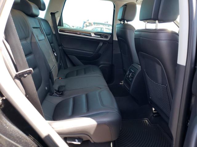 2014 Volkswagen Touareg V6 VIN: WVGEF9BP5ED010683 Lot: 56718714