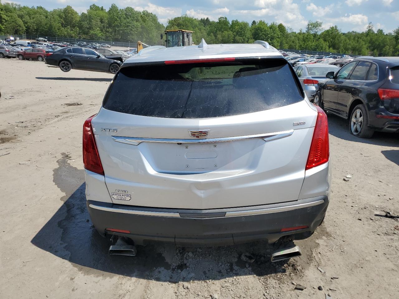 1GYKNDRS8JZ189140 2018 Cadillac Xt5 Luxury