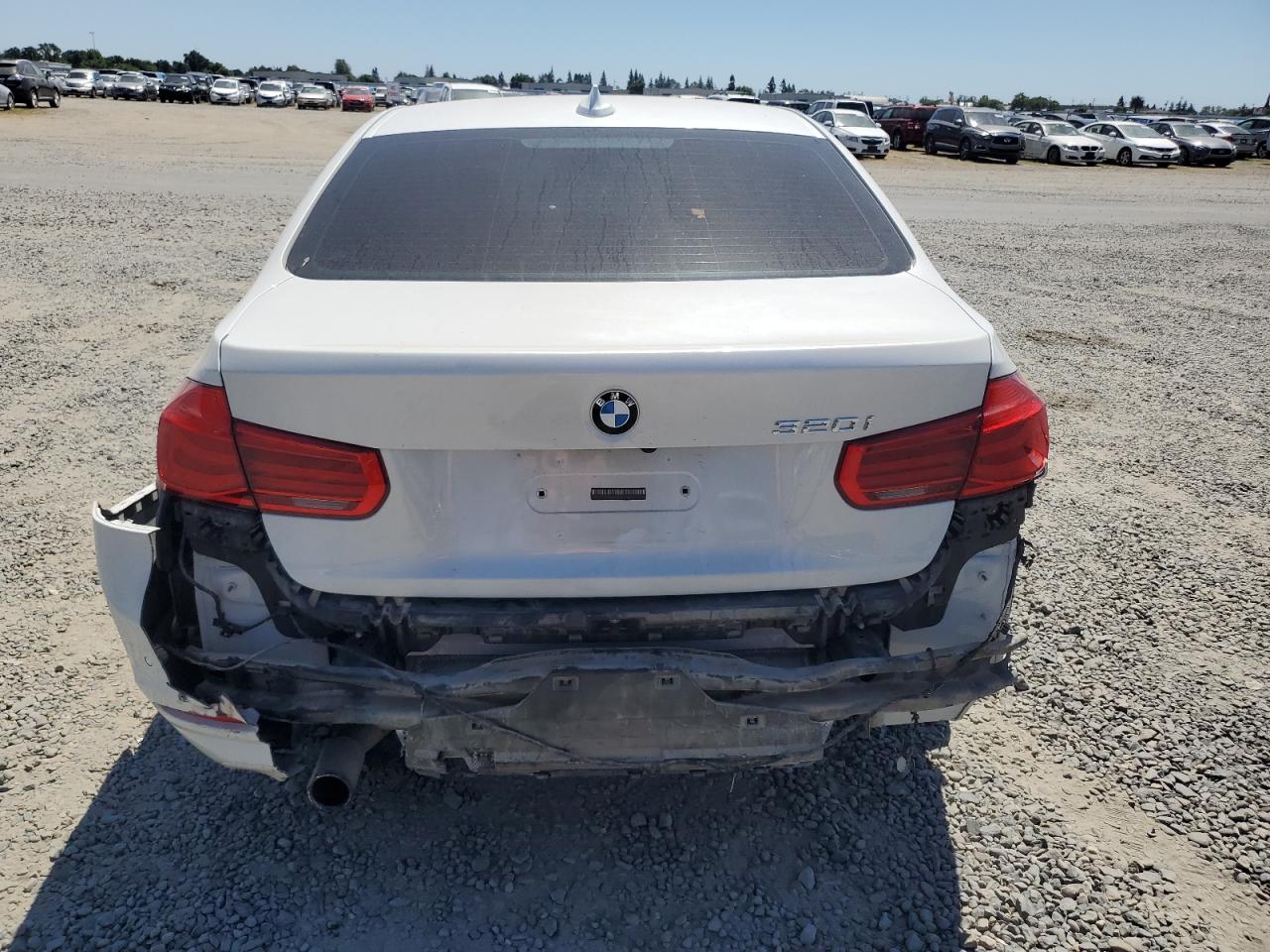 WBA8E1G34HNU15800 2017 BMW 320 I