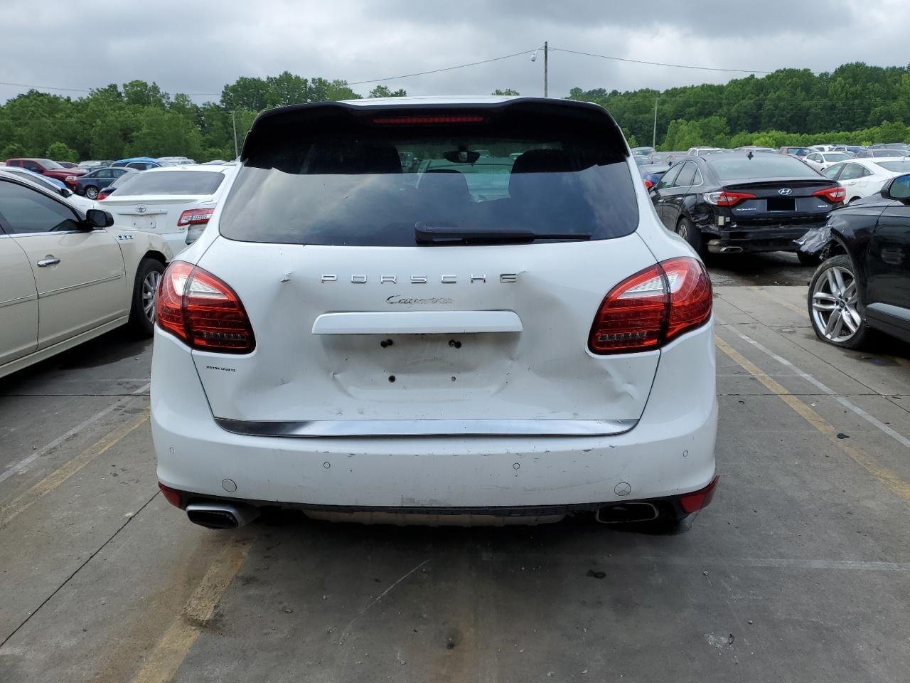 WP1AF2A25ELA38911 2014 Porsche Cayenne