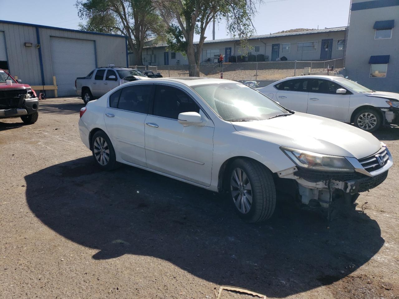 1HGCR2F85EA060824 2014 Honda Accord Exl