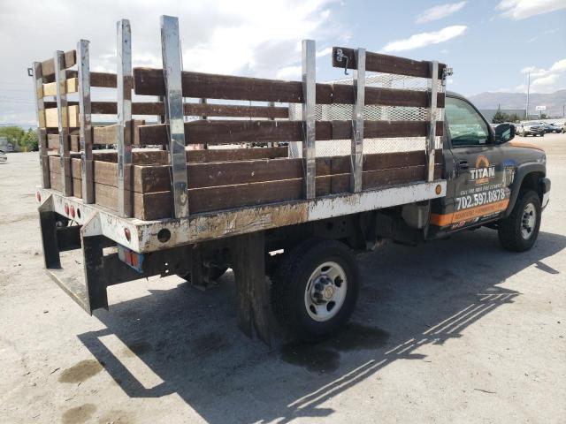 2005 Chevrolet Silverado C2500 Heavy Duty VIN: 1GBHC24U25E277833 Lot: 53121174