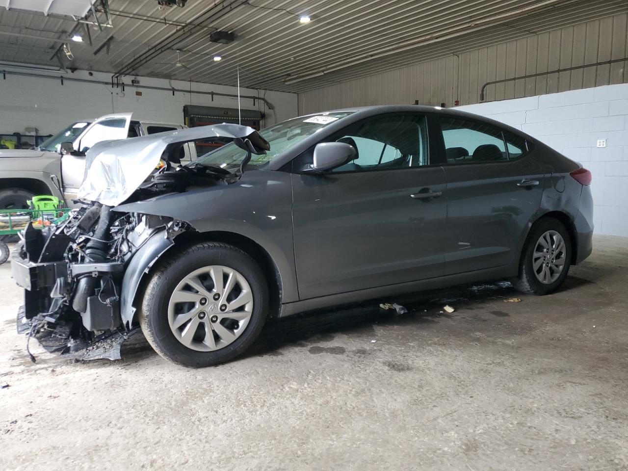 2018 Hyundai Elantra Se vin: KMHD74LF4JU576944