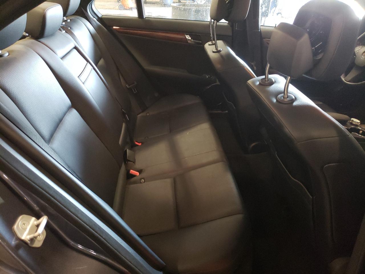 WDDGF8BB4BR153107 2011 Mercedes-Benz C 300 4Matic