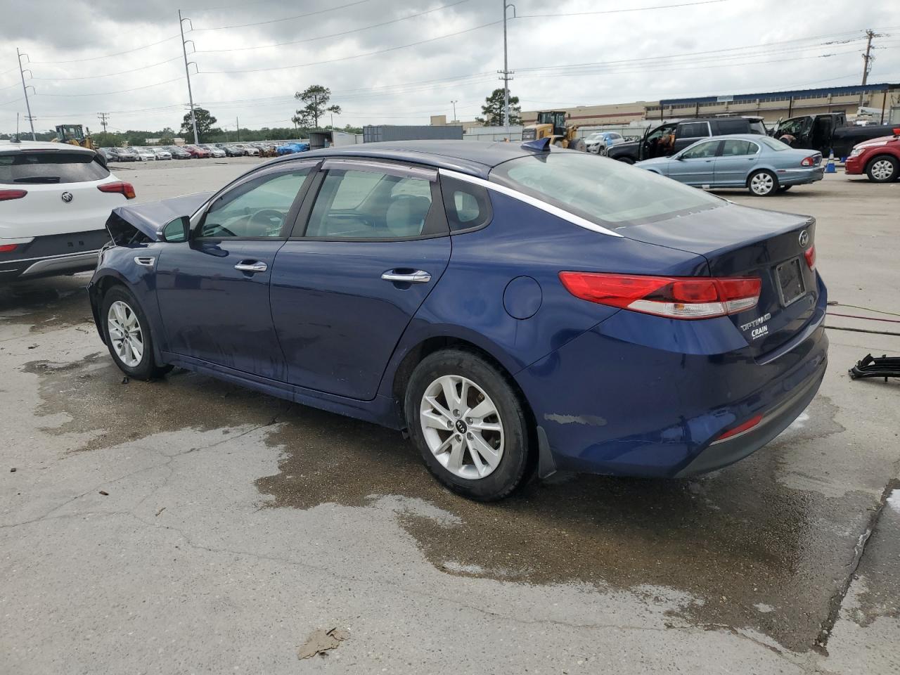 2018 Kia Optima Lx vin: 5XXGT4L33JG188595