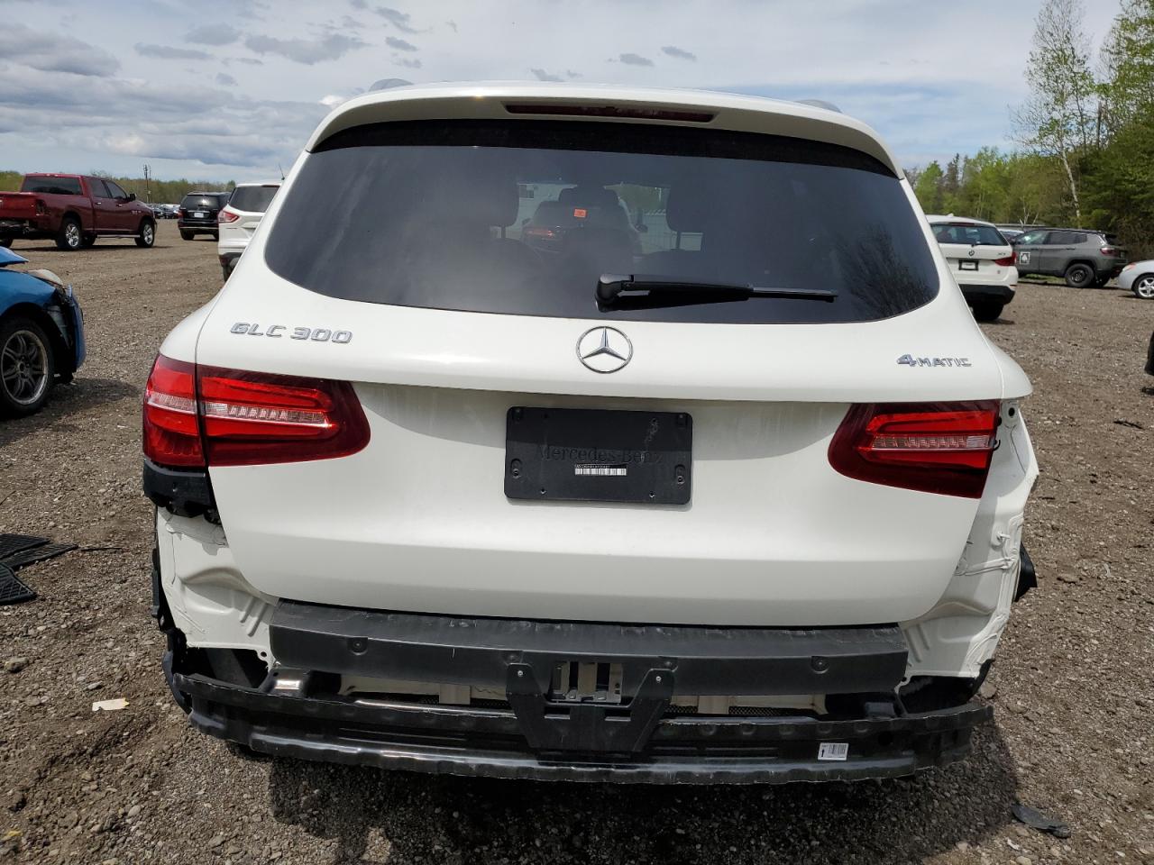 WDC0G4KB5JV025427 2018 Mercedes-Benz Glc 300 4Matic