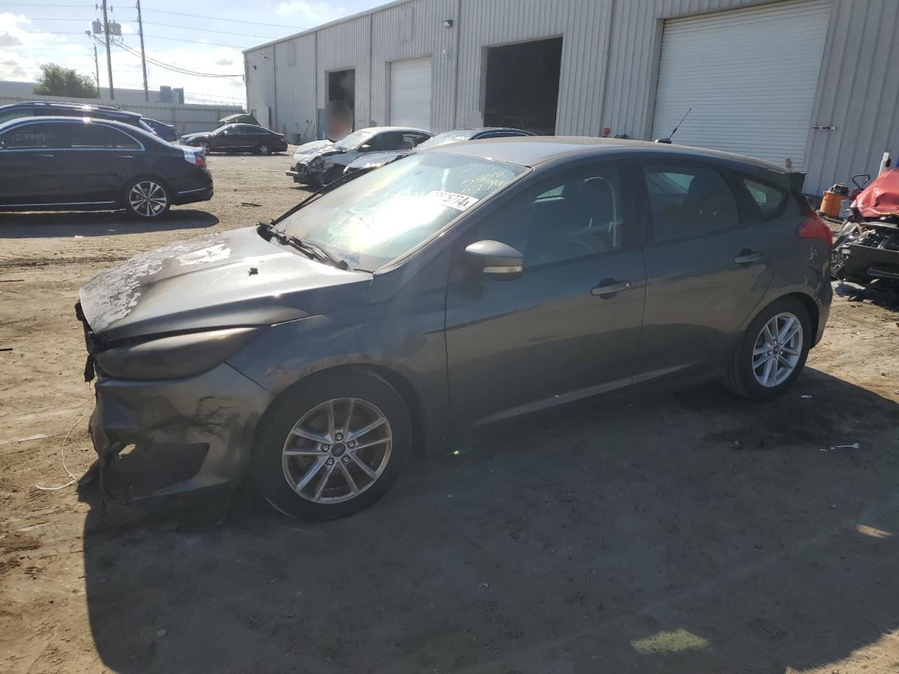 1FADP3K28FL233232 2015 Ford Focus Se